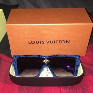 Cyclone Louis Vuitton glasses